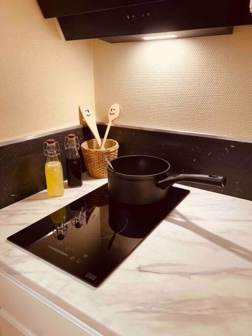 Apartament Les Rives De L'Indre. Parking Gratuit. Lit 160Cm Châteauroux Zewnętrze zdjęcie