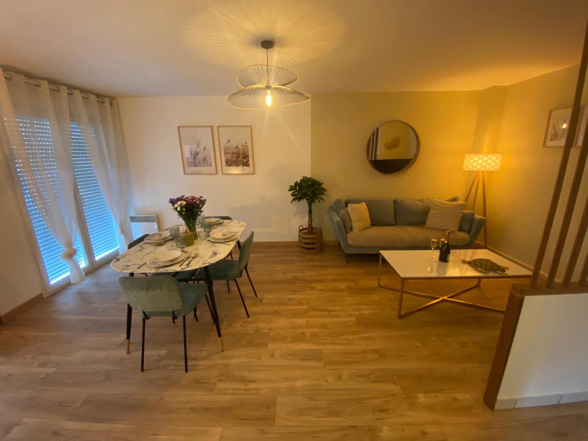 Apartament Les Rives De L'Indre. Parking Gratuit. Lit 160Cm Châteauroux Zewnętrze zdjęcie